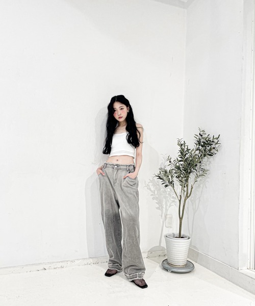 Y/lim（イリム）の「カップ付きクロップド丈配色紐キャミ（キャミソール・レディース・チャコール/ブラウン/オフホワイト・FREE）」の15枚目の写真