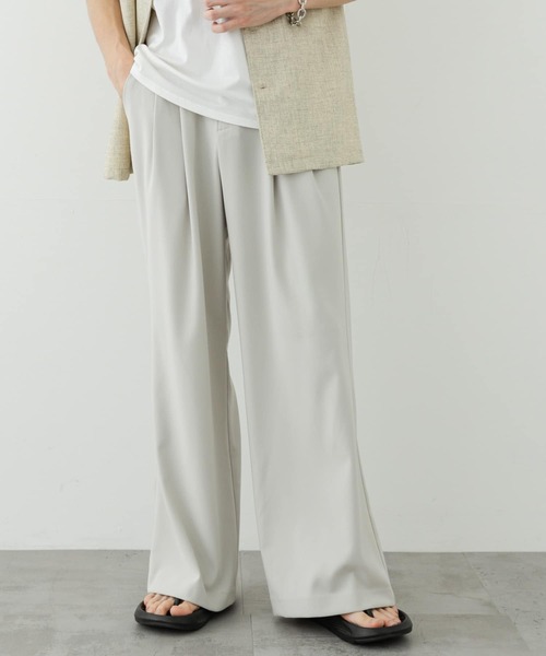 SENSE OF PLACE by URBAN RESEARCH（センスオブプレイスバイアーバンリサーチ）の「2タックフレアワイドスラックス（その他パンツ・メンズ・ライトベージュ/ブラック/ベージュ・LARGE/MEDIUM）」の4枚目の写真