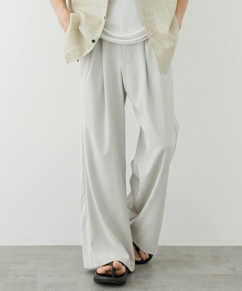 SENSE OF PLACE by URBAN RESEARCH（センスオブプレイスバイアーバンリサーチ）の「2タックフレアワイドスラックス（その他パンツ・メンズ・ライトベージュ/ブラック/ベージュ・LARGE/MEDIUM）」の5枚目の写真