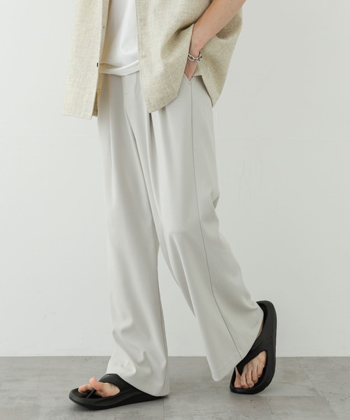 SENSE OF PLACE by URBAN RESEARCH（センスオブプレイスバイアーバンリサーチ）の「2タックフレアワイドスラックス（その他パンツ・メンズ・ライトベージュ/ブラック/ベージュ・LARGE/MEDIUM）」の6枚目の写真