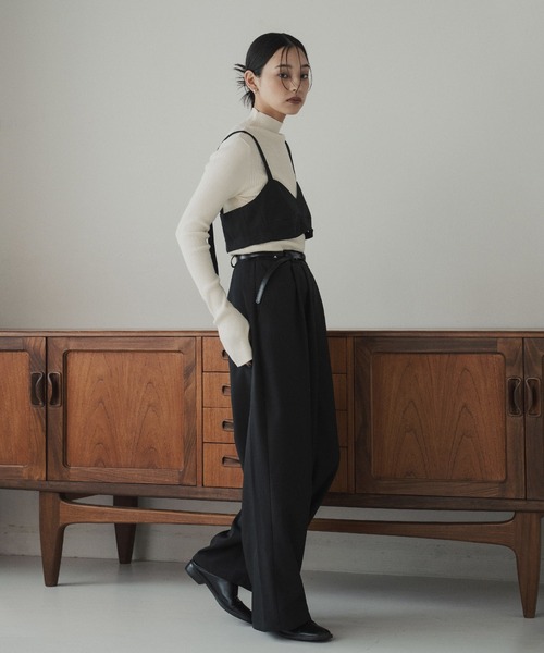 hellam(へラム)の「2wayビスチェキャミサロペット(サロペット/オーバーオール・レディース・チャコール/ブラウン/ブラック・FREE)」の15枚目の写真