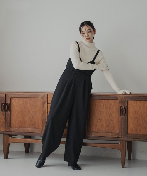 hellam(へラム)の「2wayビスチェキャミサロペット(サロペット/オーバーオール・レディース・チャコール/ブラウン/ブラック・FREE)」の18枚目の写真