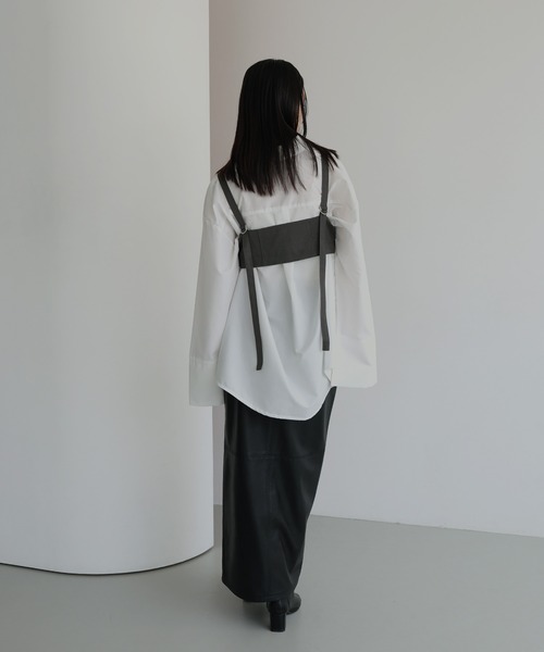 hellam(へラム)の「2wayビスチェキャミサロペット(サロペット/オーバーオール・レディース・チャコール/ブラウン/ブラック・FREE)」の13枚目の写真