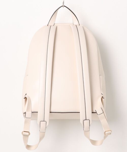 MICHAEL KORS(マイケルコース)の「SLATER MD CHAIN BKPK バックパック(バックパック/リュック・レディース・ベージュ系・FREE)」の2枚目の写真