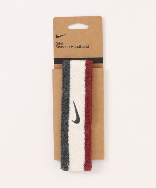 NIKE(ナイキ)の「《NIKEアパレル》スウッシュ クラシック ヘッドバンド(ヘアバンド・メンズ・グレー/ホワイト×ブラック/ブラック×ホワイト/ホワイト系その他/ブルー系その他/ベージュ系その他/ブラック×イエロー/ホワイト系その他2/ブルー系その他2/パープル系その他・フリー)」の3枚目の写真