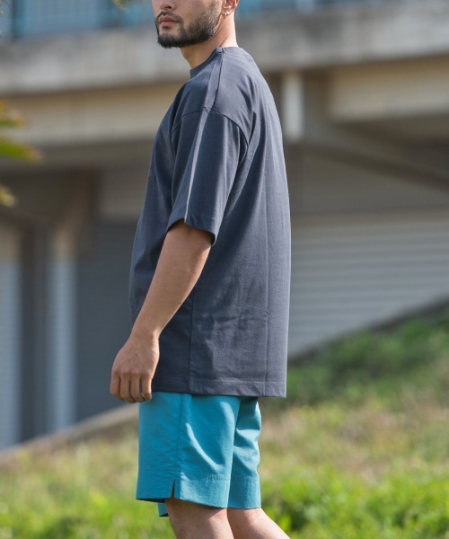 Champion(チャンピオン)の「ヘビーオンスChampion Plating Cool & Sweat Protect(Tシャツ/カットソー・メンズ・オフホワイト/ブラック/チャコール・LARGE/MEDIUM)」の6枚目の写真