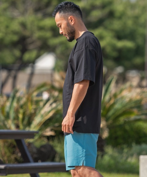 Champion(チャンピオン)の「ヘビーオンスChampion Plating Cool & Sweat Protect(Tシャツ/カットソー・メンズ・オフホワイト/ブラック/チャコール・LARGE/MEDIUM)」の9枚目の写真