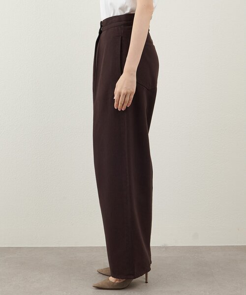 Whim Gazette（ウィムガゼット）の「ラップデニムパンツ（デニムパンツ・レディース・ブラウン/ピンク/ブルー・38/36）」の7枚目の写真