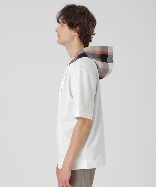 BLACK LABEL CRESTBRIDGE（ブラックレーベル・クレストブリッジ）の「【一部店舗限定】チェックフードプルオーバーパーカー（パーカー・メンズ・ブラック/オフホワイト/チャコールグレー/ベージュ系その他・S/M/L/XL）」の6枚目の写真