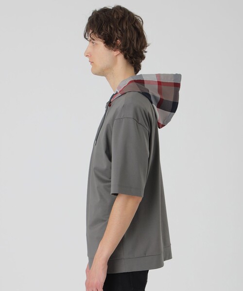 BLACK LABEL CRESTBRIDGE（ブラックレーベル・クレストブリッジ）の「【一部店舗限定】チェックフードプルオーバーパーカー（パーカー・メンズ・ブラック/オフホワイト/チャコールグレー/ベージュ系その他・S/M/L/XL）」の11枚目の写真