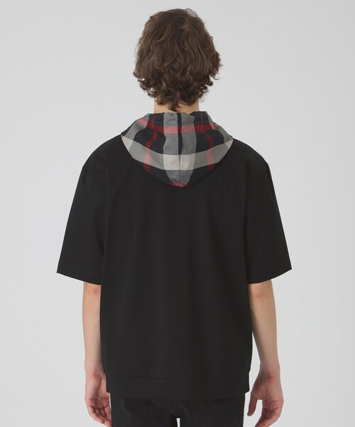 BLACK LABEL CRESTBRIDGE（ブラックレーベル・クレストブリッジ）の「【一部店舗限定】チェックフードプルオーバーパーカー（パーカー・メンズ・ブラック/オフホワイト/チャコールグレー/ベージュ系その他・S/M/L/XL）」の17枚目の写真