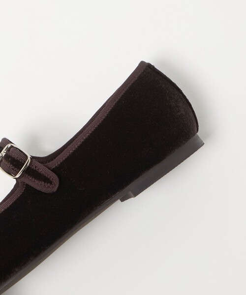 ODETTE E ODILE（オデットエオディール）の「メリージェーンソフト フラット10↑（パンプス・レディース・ブラック/ダークブラウン・24cm/25.5cm/25cm/23.5cm/23cm/22.5cm/22cm/24.5cm）」の15枚目の写真