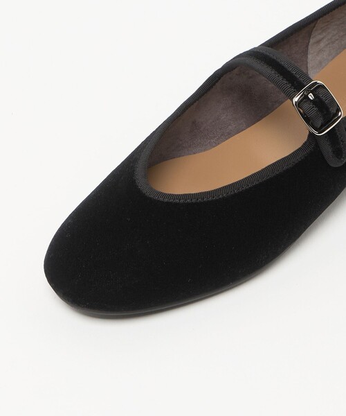 ODETTE E ODILE（オデットエオディール）の「メリージェーンソフト フラット10↑（パンプス・レディース・ブラック/ダークブラウン・24cm/25.5cm/25cm/23.5cm/23cm/22.5cm/22cm/24.5cm）」の17枚目の写真