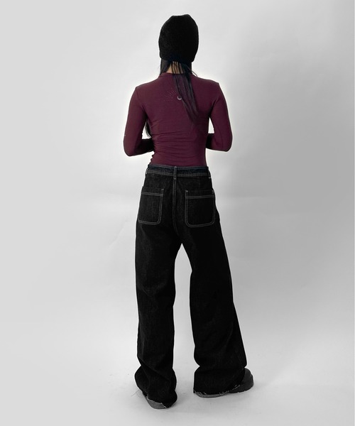 LVEU.(ラブユ.)の「【LVEU.】フロントポケットストレートデニムパンツ / ボトムス パンツ デニム ポケット ストレート バギー ワイド 切りっぱなし カジュアル ワンウォッシュ ブラック ZOZOTOWN限定(デニムパンツ・レディース・ブラック・FREE)」の5枚目の写真