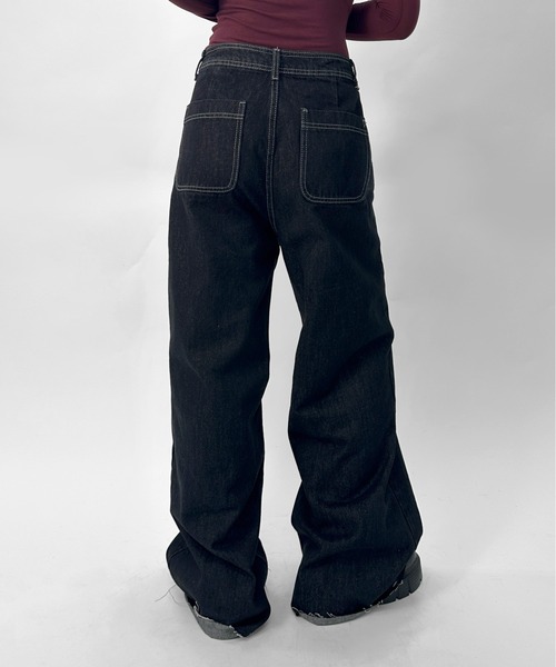 LVEU.(ラブユ.)の「【LVEU.】フロントポケットストレートデニムパンツ / ボトムス パンツ デニム ポケット ストレート バギー ワイド 切りっぱなし カジュアル ワンウォッシュ ブラック ZOZOTOWN限定(デニムパンツ・レディース・ブラック・FREE)」の8枚目の写真