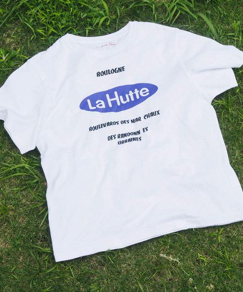 EKAL（エカル）の「『別注』La Hutte×EKAL　ロゴデザインTシャツ（Tシャツ/カットソー・レディース・ホワイト/ブラウン・ONE）」の9枚目の写真