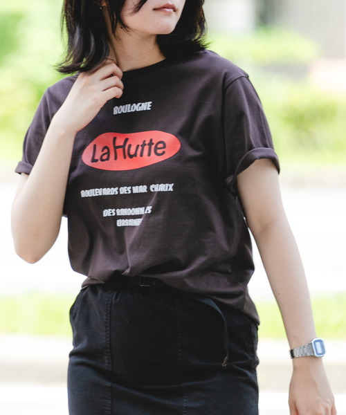 EKAL（エカル）の「『別注』La Hutte×EKAL　ロゴデザインTシャツ（Tシャツ/カットソー・レディース・ホワイト/ブラウン・ONE）」の10枚目の写真