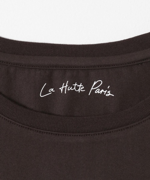EKAL（エカル）の「『別注』La Hutte×EKAL　ロゴデザインTシャツ（Tシャツ/カットソー・レディース・ホワイト/ブラウン・ONE）」の21枚目の写真