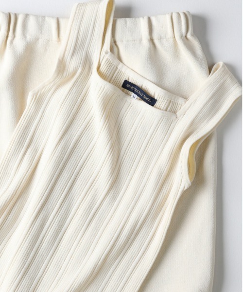 Right-on(ライトオン)の「【HONEYSUCKLE ROSE】ニットタンクトップ(その他トップス・レディース・ブラック/オフホワイト/カーキブラウン・M/L)」の1枚目の写真