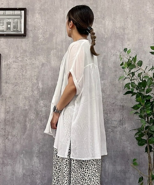 Right-on(ライトオン)の「【HONEYSUCKLE ROSE】ニットタンクトップ(その他トップス・レディース・ブラック/オフホワイト/カーキブラウン・M/L)」の15枚目の写真