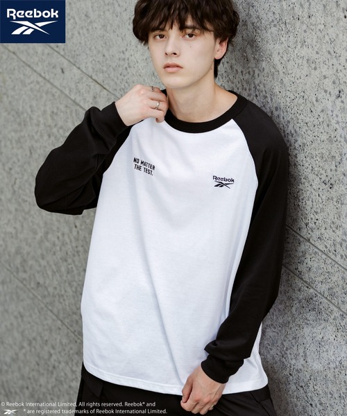 Rocky Monroe（ロッキーモンロー）の「Reebok リーボック オーバーサイズ両胸ロゴ刺繍ロングスリーブTシャツ（Tシャツ/カットソー・メンズ・ブラック/ホワイト/ホワイト×ブラック・M/L/LL）」の4枚目の写真