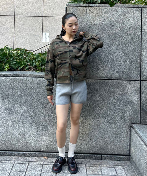 Oriens JOURNAL STANDARD(オリエンス ジャーナルスタンダード)の「ジャカードニットショートパンツ(その他パンツ・レディース・グレー/グリーン・FREE)」の4枚目の写真