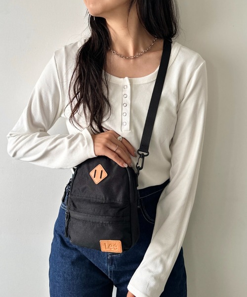 Lee(リー)の「Lee/リー デイパック型 ミニショルダー/パッチ付き/アウトドア(ショルダーバッグ・レディース・ベージュ/グリーン/ブラック・FREE)」の9枚目の写真