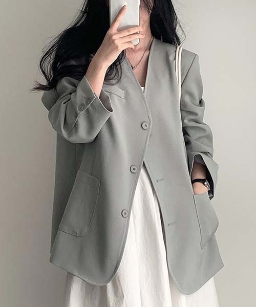 FREE STYLISTS(フリー スタイリスト)の「YUGA_YGMC No-collar A-line jacket(ノーカラージャケット・レディース・オフホワイト/ブラック/ライトグレー・FREE)」の1枚目の写真