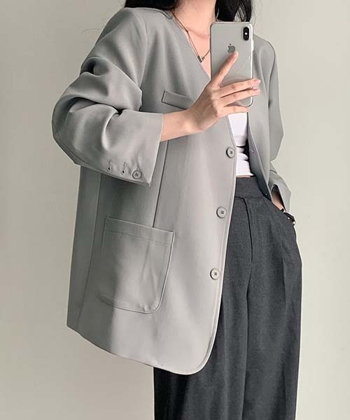 FREE STYLISTS(フリー スタイリスト)の「YUGA_YGMC No-collar A-line jacket(ノーカラージャケット・レディース・オフホワイト/ブラック/ライトグレー・FREE)」の6枚目の写真