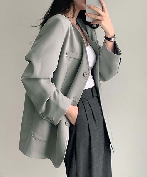 FREE STYLISTS(フリー スタイリスト)の「YUGA_YGMC No-collar A-line jacket(ノーカラージャケット・レディース・オフホワイト/ブラック/ライトグレー・FREE)」の9枚目の写真