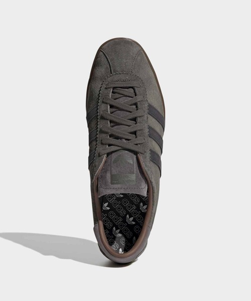 adidas（アディダス）の「タバコ シューズ / TOBACCO SHOES