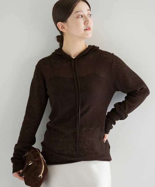 IENA(イエナ)の「シアーニットパーカー(パーカー・レディース・アイボリー/ブラウン・FREE)」の21枚目の写真