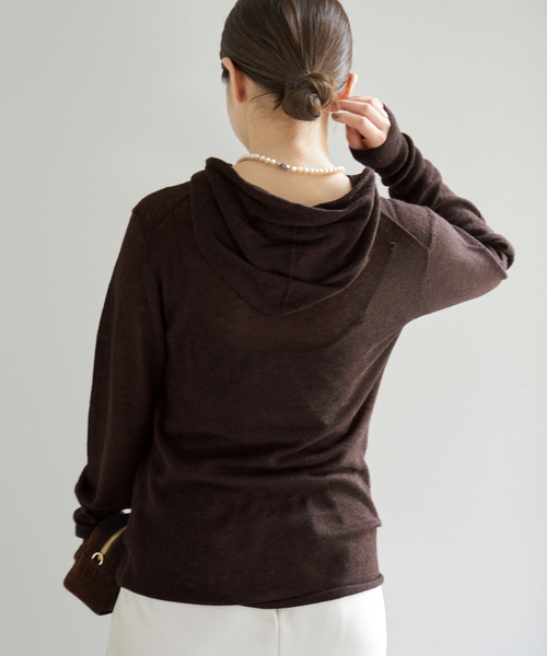 IENA(イエナ)の「シアーニットパーカー(パーカー・レディース・アイボリー/ブラウン・FREE)」の19枚目の写真