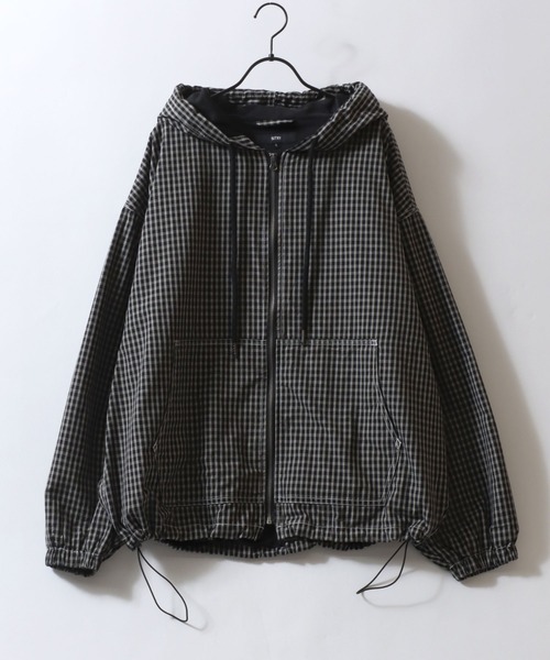 SITRY(シトリー)の「SITRY Nylon & Cotton Hoodie/別注 オーバーサイズ 配色ステッチ 無地 チェック柄 ジップパーカー フーディー ナイロンジャケット ブルゾン(ナイロンジャケット・メンズ・ブラック/ブラウン/ブラック系その他/ベージュ系その他・LL/M/L)」の21枚目の写真