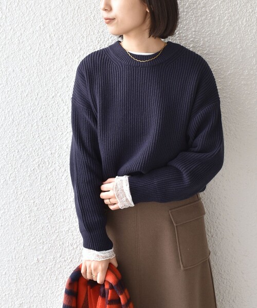 SHIPS Colors(シップス カラーズ)の「SHIPS Colors:〈手洗い可能〉畦 クルーネック ニット◇(ニット/セーター・レディース・オフホワイト/レッド/ネイビー・ONE SIZE)」の2枚目の写真