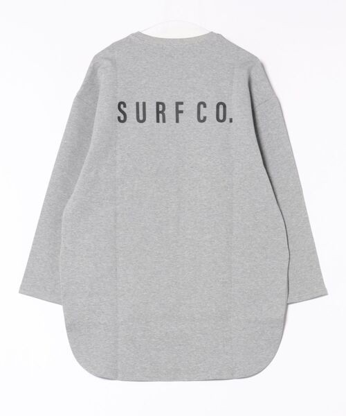 RUSTY(ラスティ)の「【RUSTY/ラスティー】レディースオーバーサイズロングTシャツ バックプリント(Tシャツ/カットソー・レディース・グレー・LARGE/MEDIUM)」の2枚目の写真