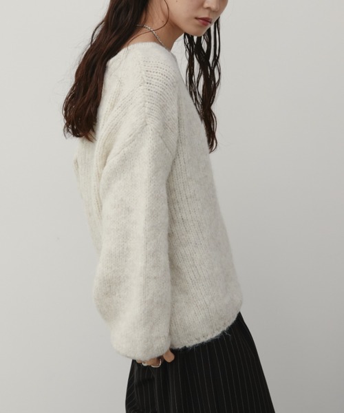Aunt Marie's(アントマリーズ)の「モヘアライクボリュームニット(ニット/セーター・レディース・アイボリー/レッド/ブラウン/グレー・FREE)」の9枚目の写真
