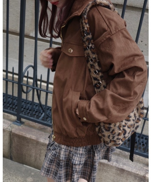 jumelle スウェードジャケット jumelle（ジュメロ）の「スウェードジャケット（ブルゾン）」 - WEAR