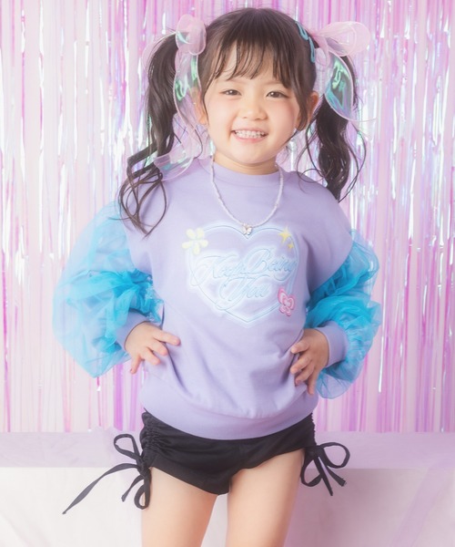 ANAP kids（アナップキッズ）の「袖チュール ハートプリント スウェット（スウェット・キッズ・ブラック/ラベンダー/ホワイト・110/120/130）」の3枚目の写真