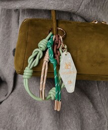 VIOLAd'ORO（ヴィオラドーロ）の「＜VIOLAd’ORO＞バッグ チャーム（キーホルダー）」