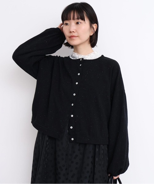 l'atelier du savon（アトリエドサボン）の「カラフルネップ裏毛　ミニカーディガン（カーディガン/ボレロ・レディース・ブラック/パープル/オフホワイト・FREE）」の2枚目の写真