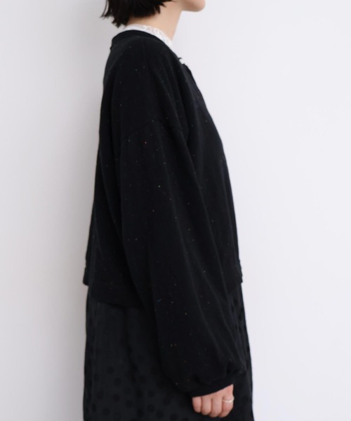 l'atelier du savon（アトリエドサボン）の「カラフルネップ裏毛　ミニカーディガン（カーディガン/ボレロ・レディース・ブラック/パープル/オフホワイト・FREE）」の16枚目の写真