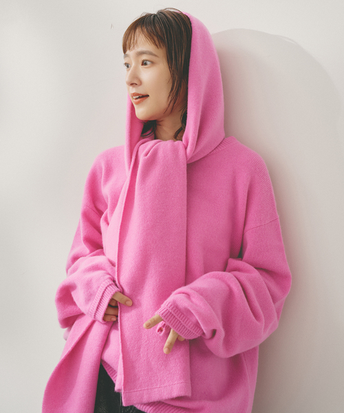 Spick & Span(スピックアンドスパン)の「Higuchi*Sカシミヤ混フードマフラー(マフラー・レディース・グレー/ピンク/レッド・FREE)」の18枚目の写真