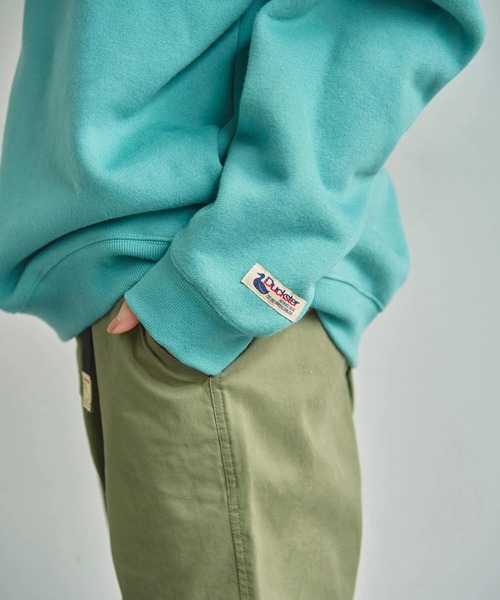 go slow caravan(ゴースローキャラバン)の「Duckster/ダックスター 名場面刺繍 クルースウェット(スウェット・メンズ・ブラック/グリーン/ライトグレー・MEDIUM/LARGE/X-LARGE)」の7枚目の写真