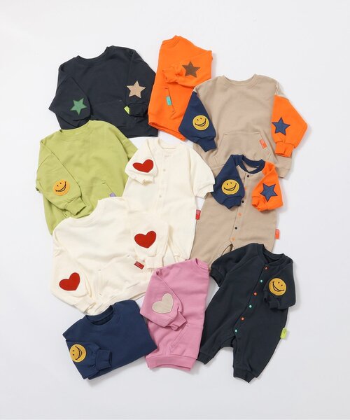 BREEZE(ブリーズ)の「【リンク/ジュニア対応】イロイロパッチトレーナー(スウェット・キッズ・オフホワイト/チャコール/ネイビー/オレンジ/ピンク/レインボー/ライム・80/90/100/110/120/130/140)」の12枚目の写真