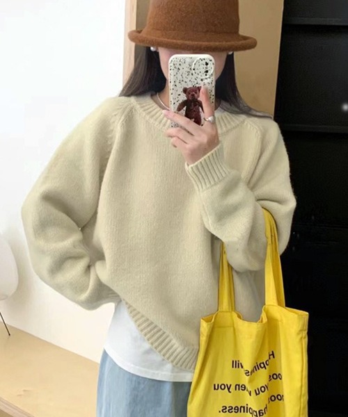 VIBGYOR（ヴィブジョー）の「ベーシック クルーネックニット / 春ニット 韓国ファッション カジュアル (CZ)（ニット/セーター・レディース・ブルー/ホワイト/グリーン/オレンジ/レッド/ブラック/アイボリー・FREE）」の8枚目の写真