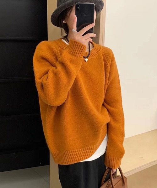 VIBGYOR（ヴィブジョー）の「ベーシック クルーネックニット / 春ニット 韓国ファッション カジュアル (CZ)（ニット/セーター・レディース・ブルー/ホワイト/グリーン/オレンジ/レッド/ブラック/アイボリー・FREE）」の11枚目の写真