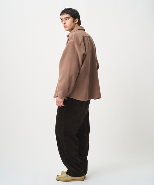 DANTON（ダントン）の「MEN'S CORDUROY STRAIGHT SILHOUETTE EASY PANTS（その他パンツ・メンズ・オリーブ/アイボリー/ブラック/ダークブラウン/ネイビー・40/42/44）」の8枚目の写真