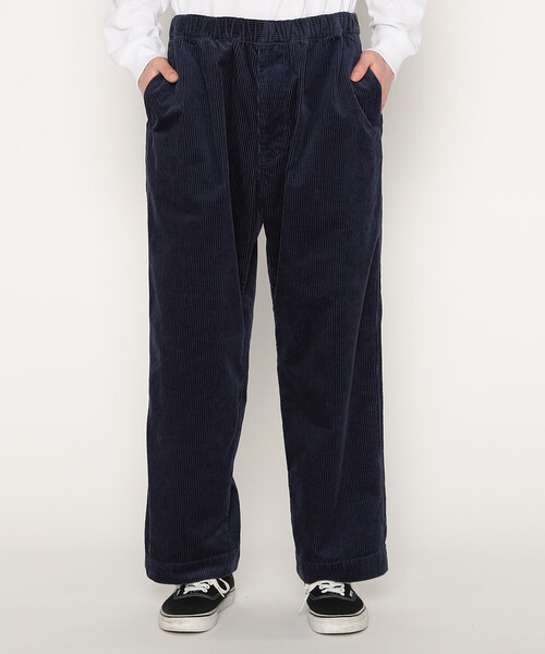 DANTON（ダントン）の「MEN'S CORDUROY STRAIGHT SILHOUETTE EASY PANTS（その他パンツ・メンズ・オリーブ/アイボリー/ブラック/ダークブラウン/ネイビー・40/42/44）」の9枚目の写真