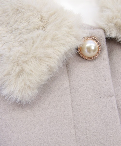 clear（クリア）の「ベルト付きミドルファーコート[大人 フェミニン 上品]≪AW新作≫（その他アウター・レディース・アイボリー/ブラック/グレイッシュベージュ・F）」の15枚目の写真